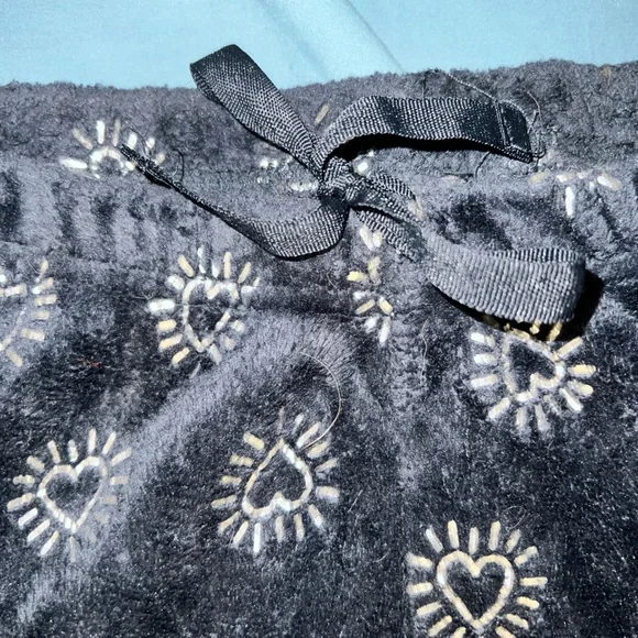 Radiating Heart Pajama/Lounge Pants - Picture 3 of 3